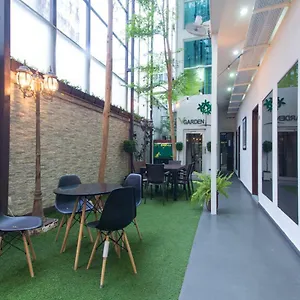 3* Hotel V Garden